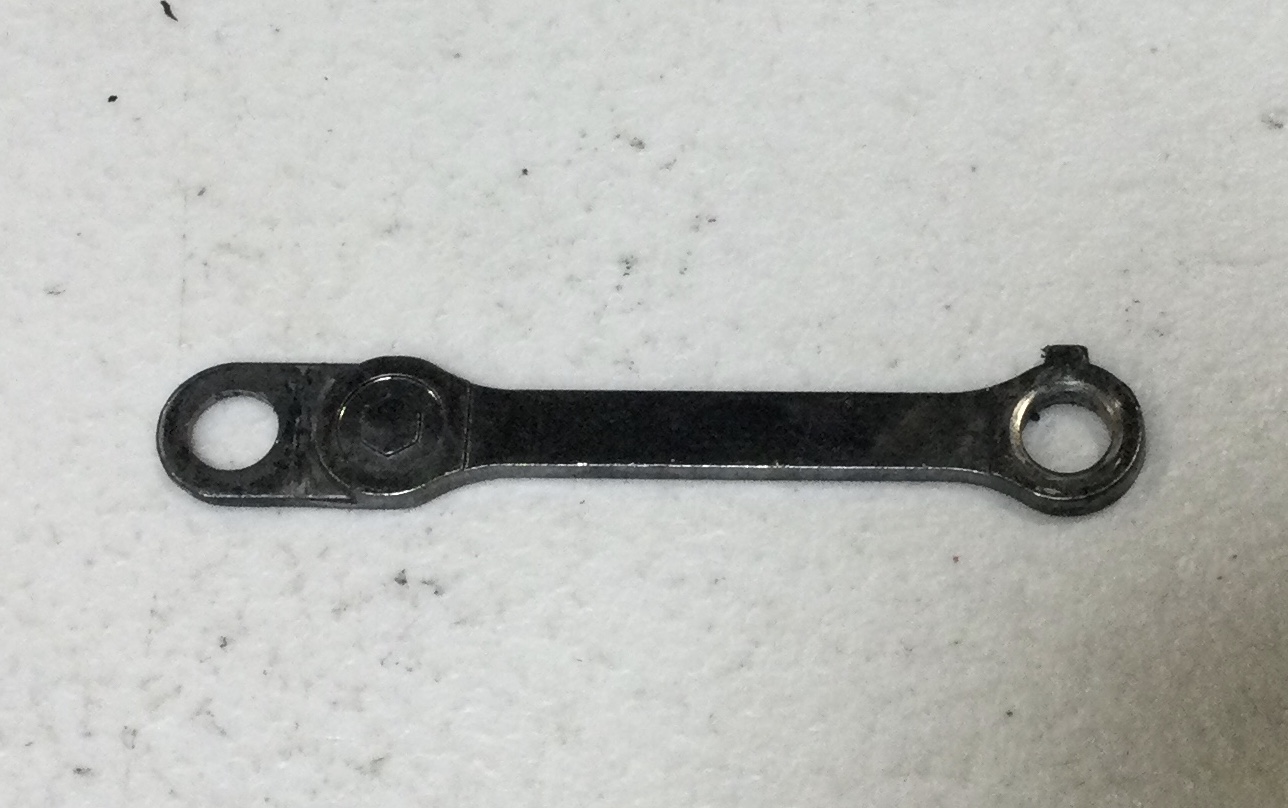 SIDE ROD / BLACKENED / RH / 1ST & 2ND DRIVER / ALL ENGINES / RAILKING ONE GAUGE TRIPLEX