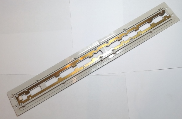 BRACKET / LAMP GUIDE / GRAY / ADJUSTABLE 370mm L (MAX) / AMFLEET CARS