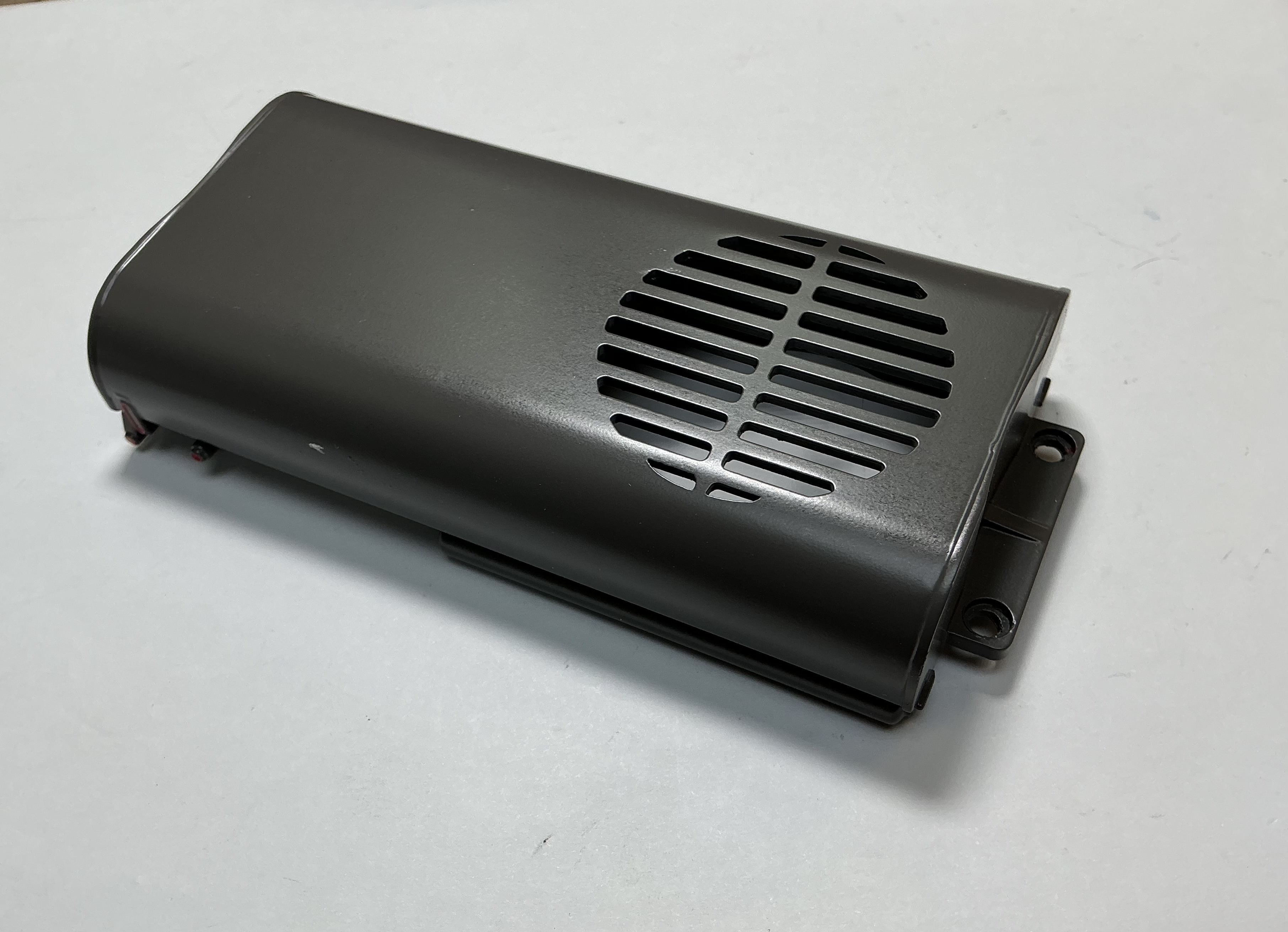 FUEL TANK / UP GRAY / W/SPEAKER HOLES / PROTOSOUND 2 / PREMIER SD60M 