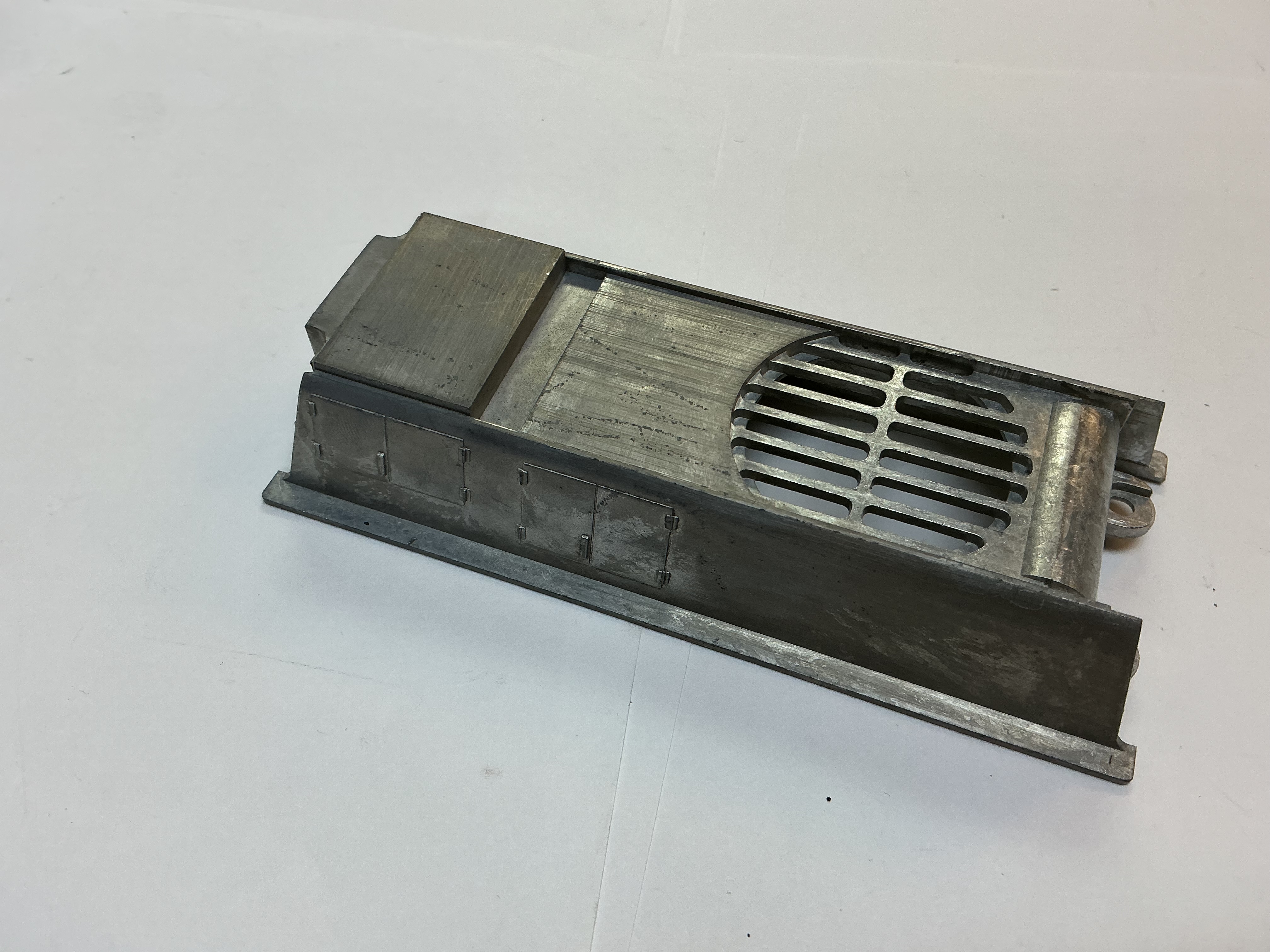 FUEL TANK / UNPAINTED / PREMIER E-33