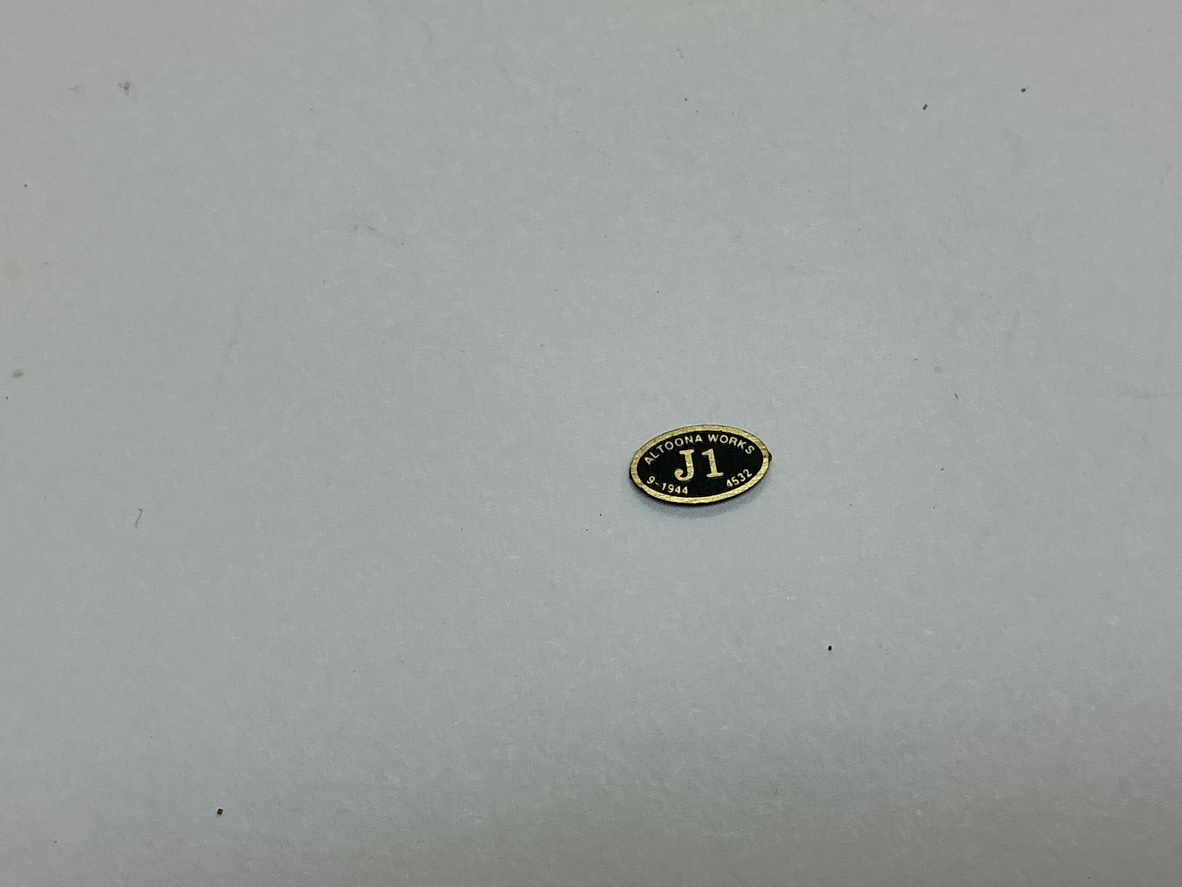 BUILDER PLATE / OVAL / JUNIATA SHOPS / PRR J-1 #6172 / PREMIER J-1 2-10-4