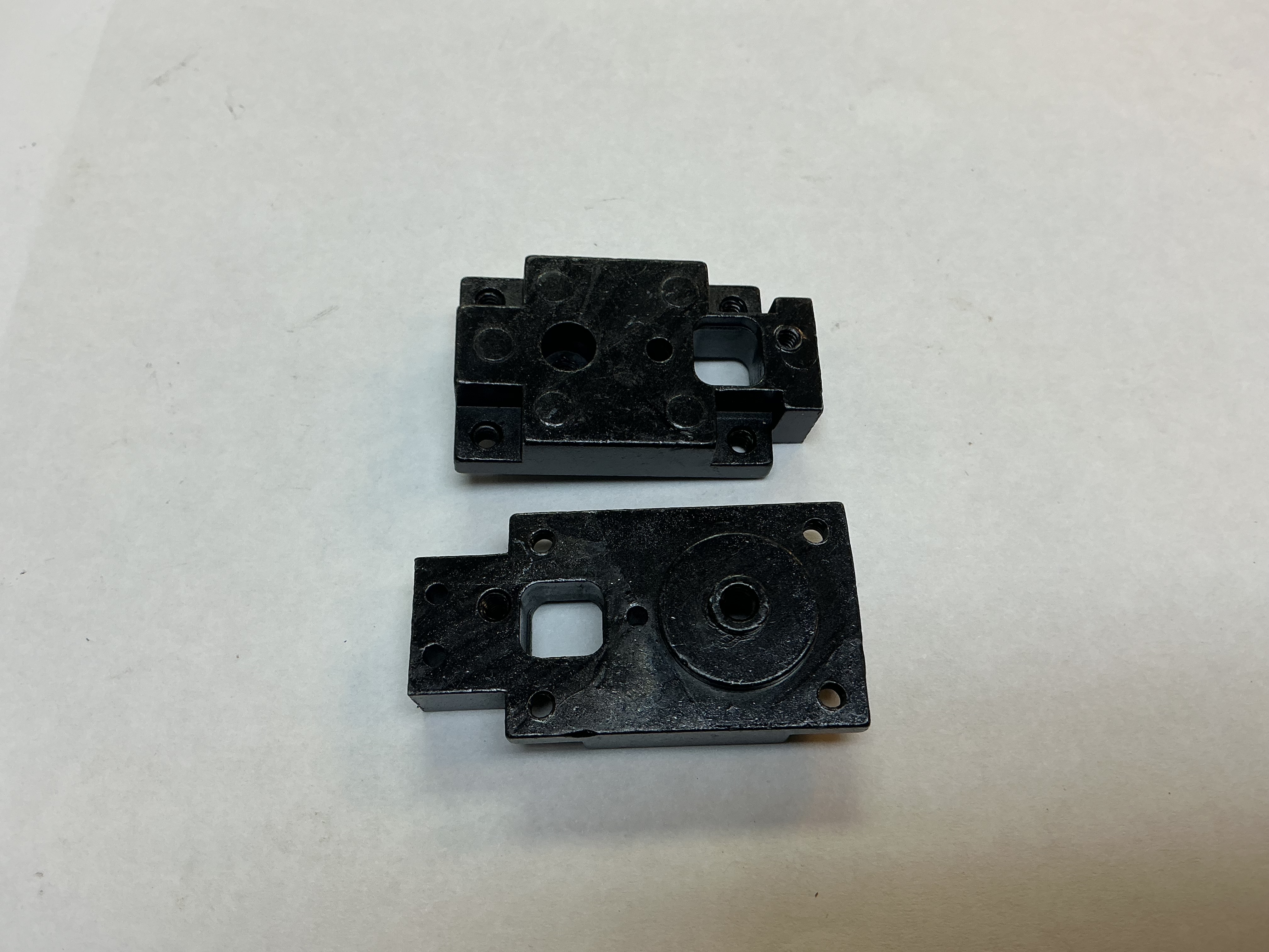 BOLSTER / TENDER TRUCK / FRONT / DIE-CAST / PREMIER ESE HUDSON 4-6-4