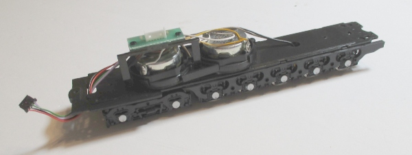 TENDER FRAME / W/WHEELS / EARLY PRODUCTION VERSION / PCB & BRACKET / HO SCALE BIG BOY 4-8-8-4 