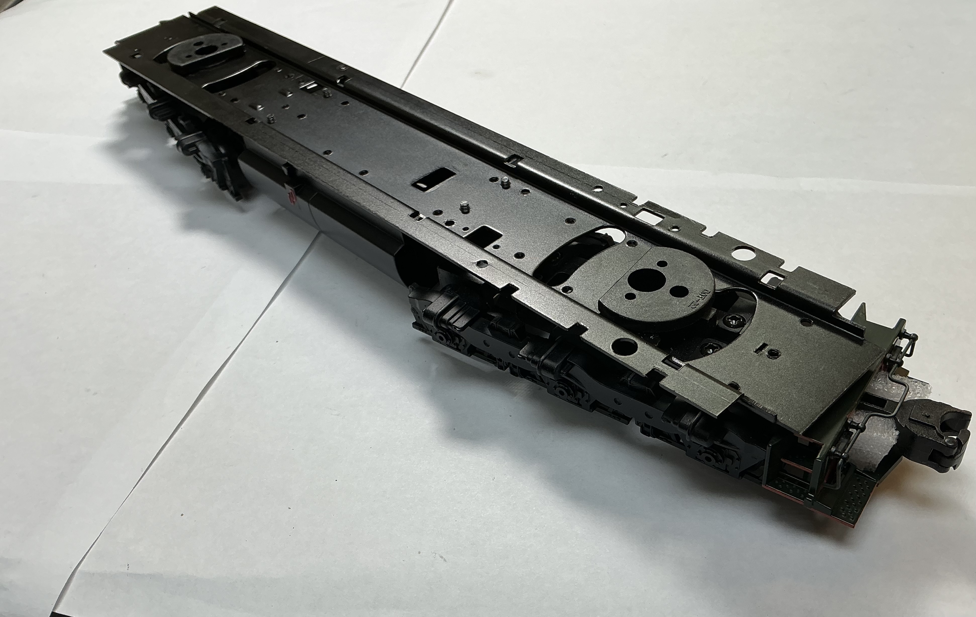 FRAME / COMPLETE / NON-POWERED / GREEN PILOT W/ORANGE STEPS / PREMIER SD24