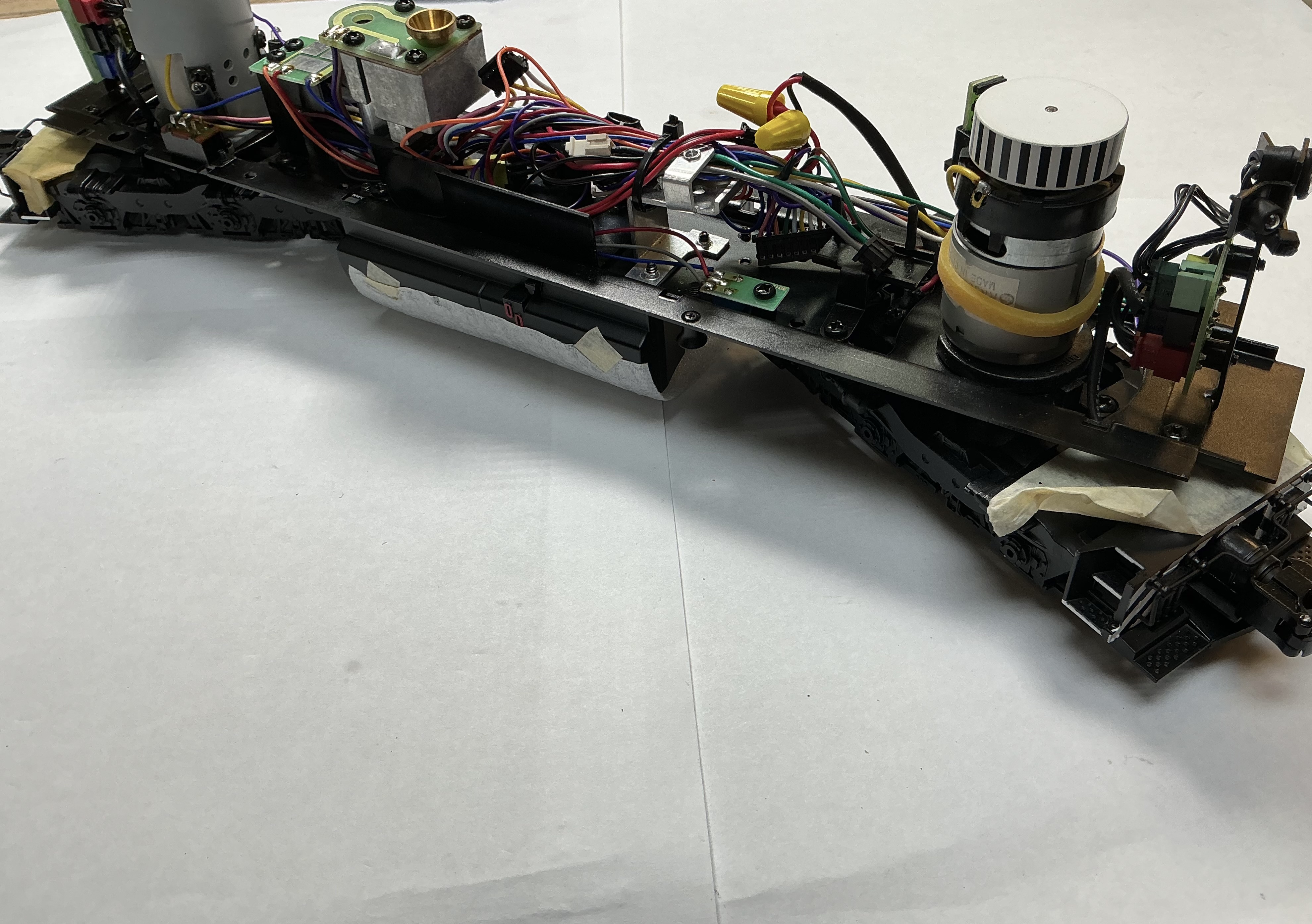 FRAME / COMPLETE / PS2 5V WIRING / BLACK PILOTS W/WHITE STRIPES / PREMIER SD24