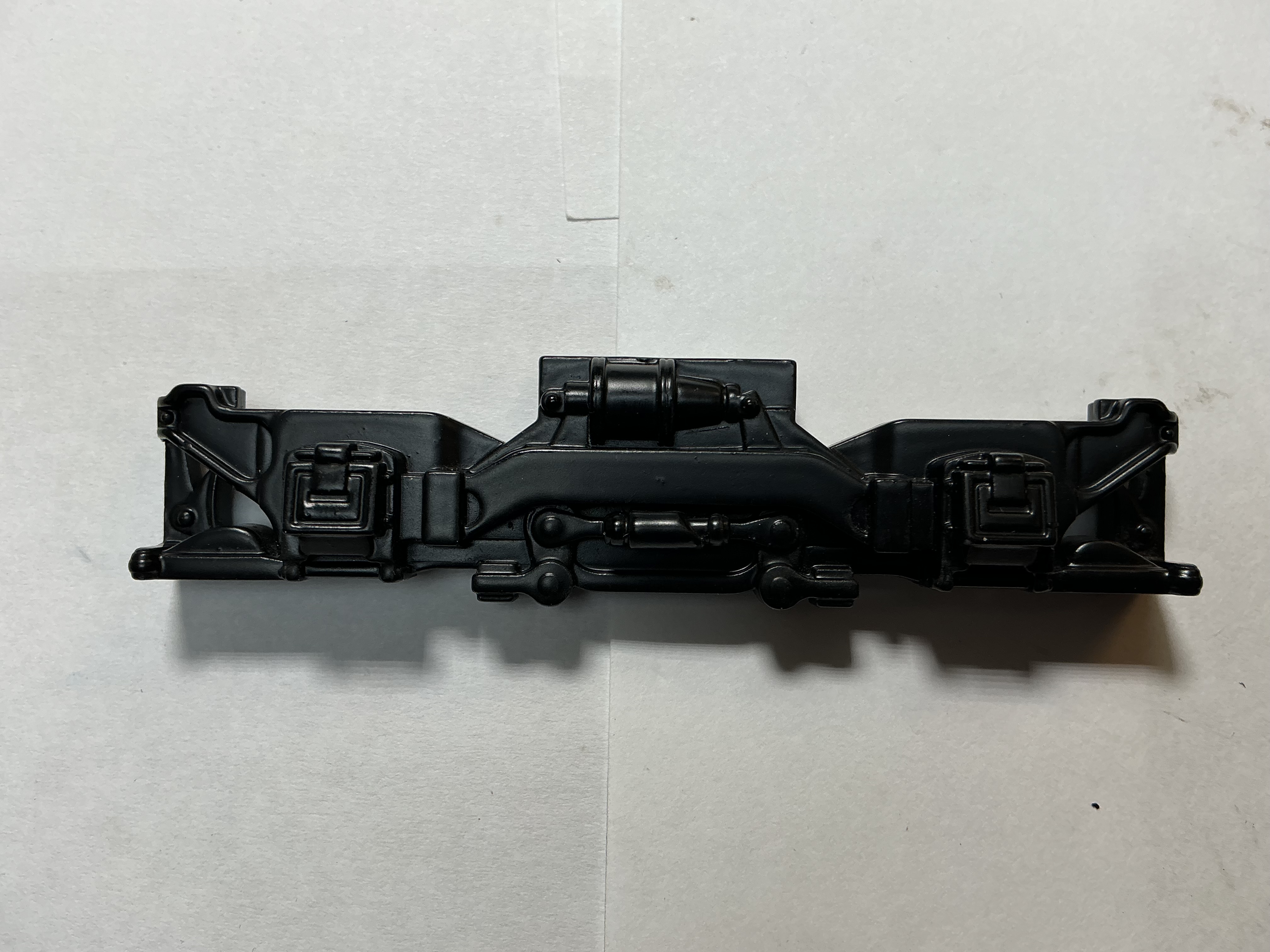 SIDE FRAME / 2-AXLE / BLACK / LF & RR / W/MOLDED DETAILS / PREMIER ALCO S-2