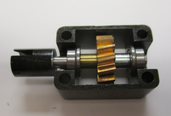 GEAR BOX / TOP HALF OF GEAR TOWER / MIDDLE ENGINE / PREMIER TRIPLEX 2-8-8-8-2