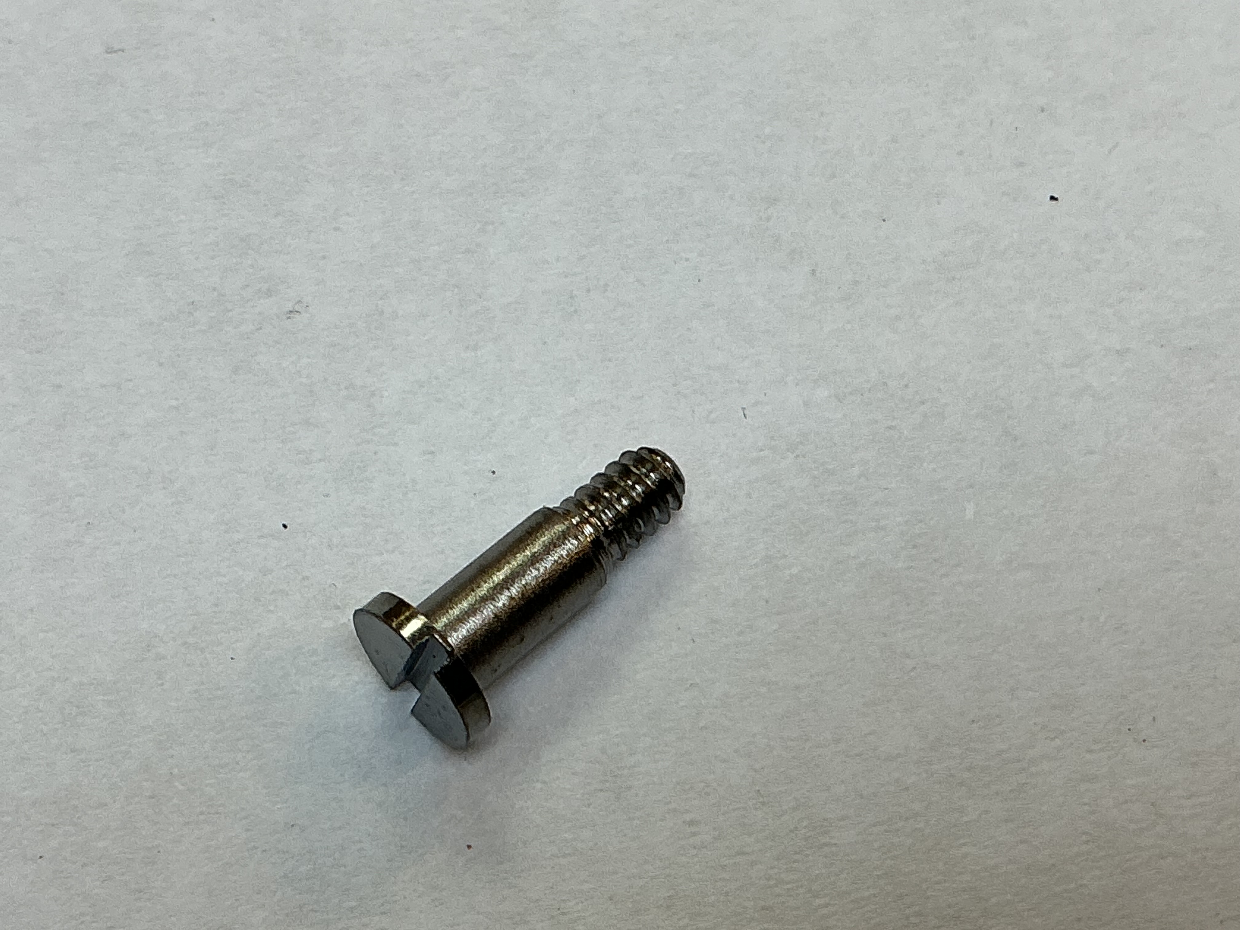 SHOULDER SCREW / (SHLDR LENGTH 0.26in) / 6-32 x 0.48in L x 0.15in D / DRAWBAR