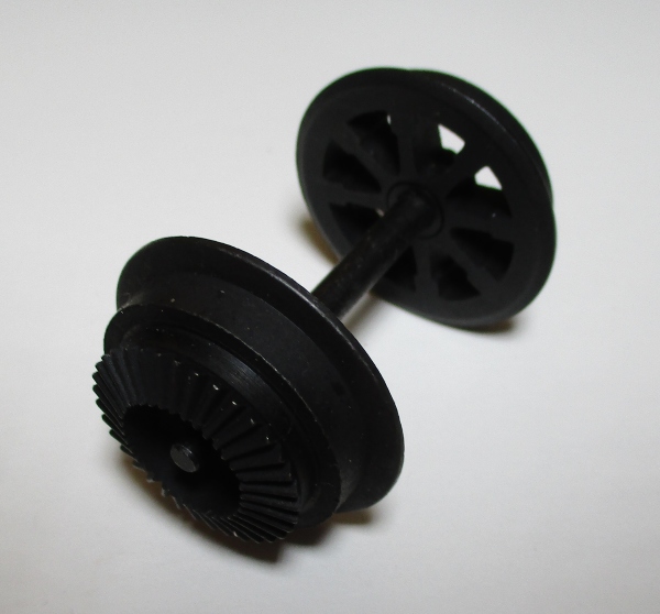 WHEEL & AXLE ASSEMBLY / W/GEARS ON ONE WHEEL & SPOKED WHEEL / PS-2 & 3 / PREMIER 3-TRUCK & 4-TRUCK SHAY