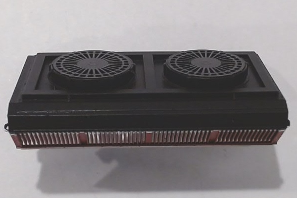 RADIATOR HATCH / REMOVABLE / BLACK, RED & WHITE / SOUTHERN PACIFIC / HO SCALE SD70ACE