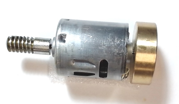 DC MOTOR / RS385PH / MD105-M38 / F/W 27mm D x 9mm THICK / WORM LENGTH 27.08mm TO 27.45mm / BRASS / PS-1