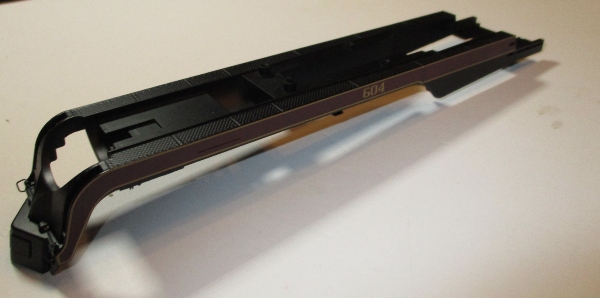 SHELL / LOWER BOILER HALF / W/COUPLER & SHIELD / #604 / HO SCALE N&W J CLASS 4-8-4