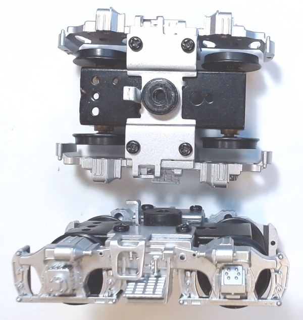 4-WHEEL TRUCK / NON-POWERED / 2-RAIL / SILVER SIDE FRAMES / PREMIER F-3 & F-7 B UNIT