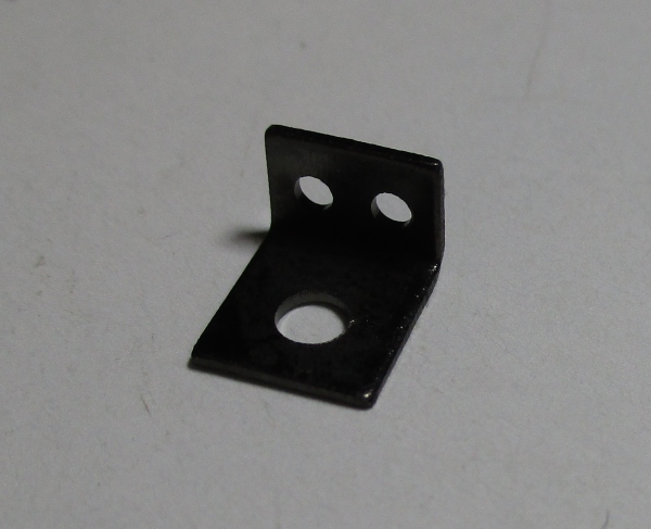 BRACKET / GEAR BOX MOUNTING / STAMPED / FRONT OR REAR / HO SCALE CAB FORWARD 4-8-8-2