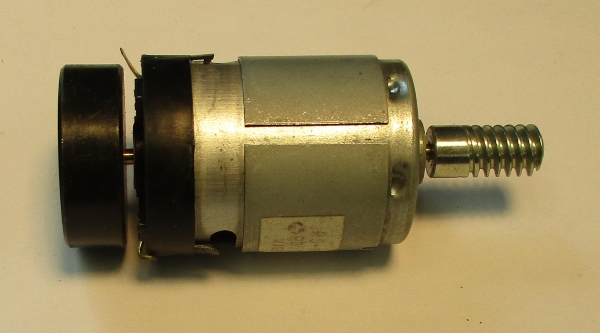 DC MOTOR / RS385PH / MD001-M8 / F/W 30mm D x 9mm THICK / WORM LENGTH 20.95mm / BLACK / PS 2