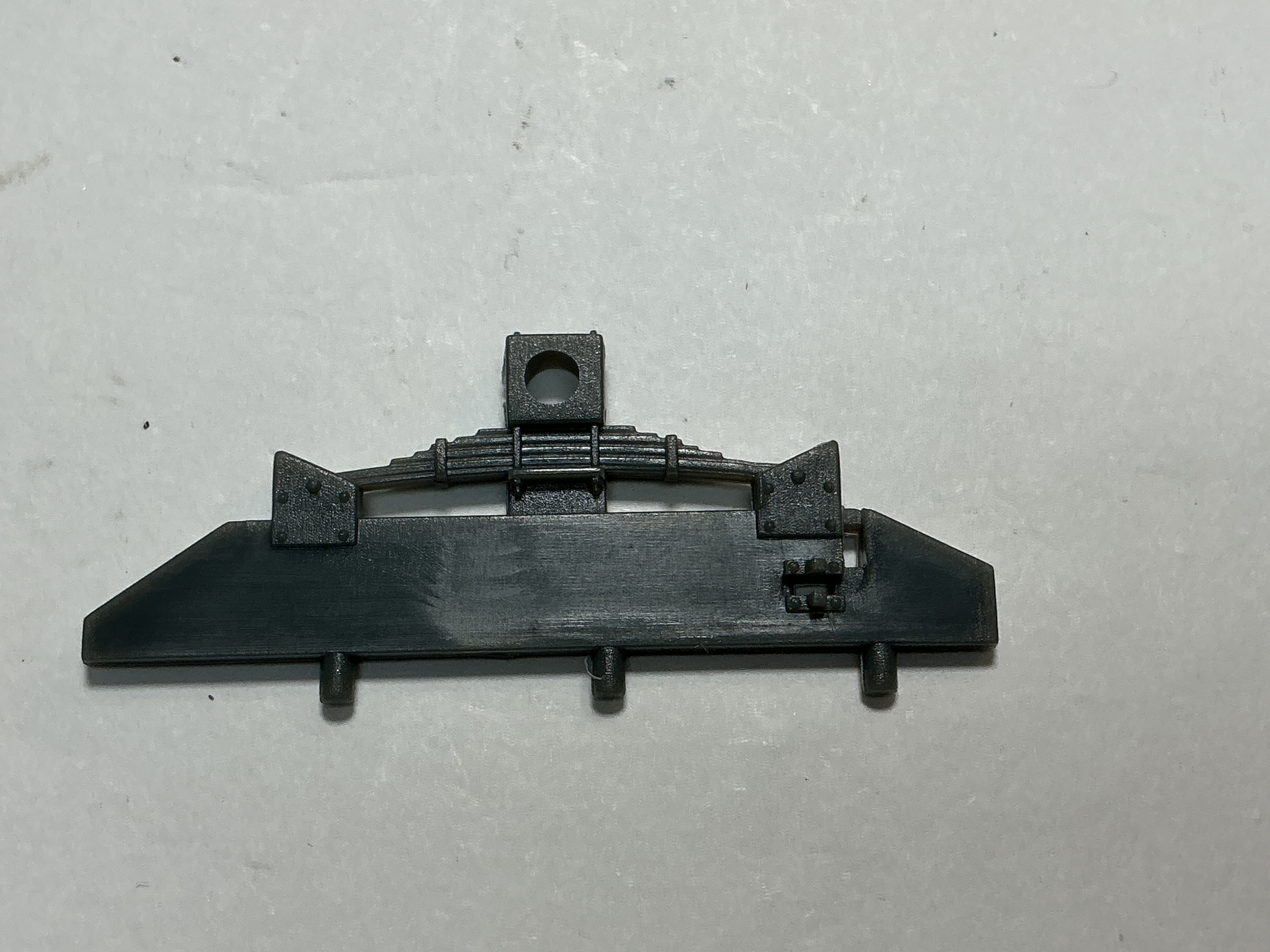 LEAF SPRING / RH / UNDECORATED / LH SIDE / PREMIER 20ft PUP TRAILER