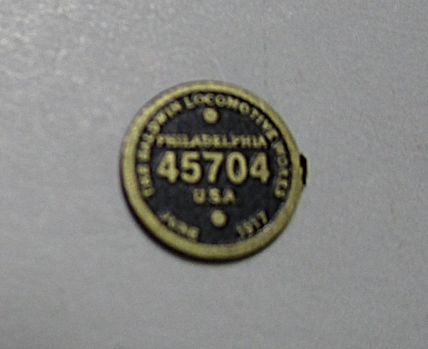 BUILDER PLATE / ROUND / BALDWIN PHILADELPHIA #45704 / JUNE 1917 / PREMIER 0-8-0