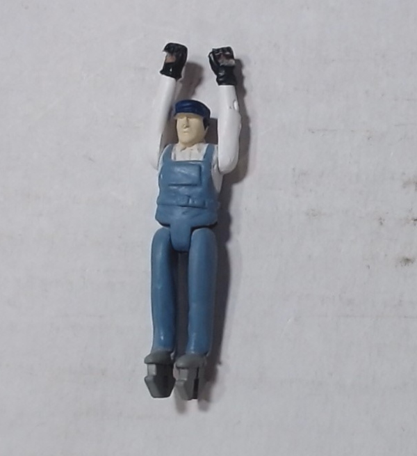 FIGURE / TOP & BOTTOM HALVES / BLUE OVERALLS / RAILKING HANDCAR