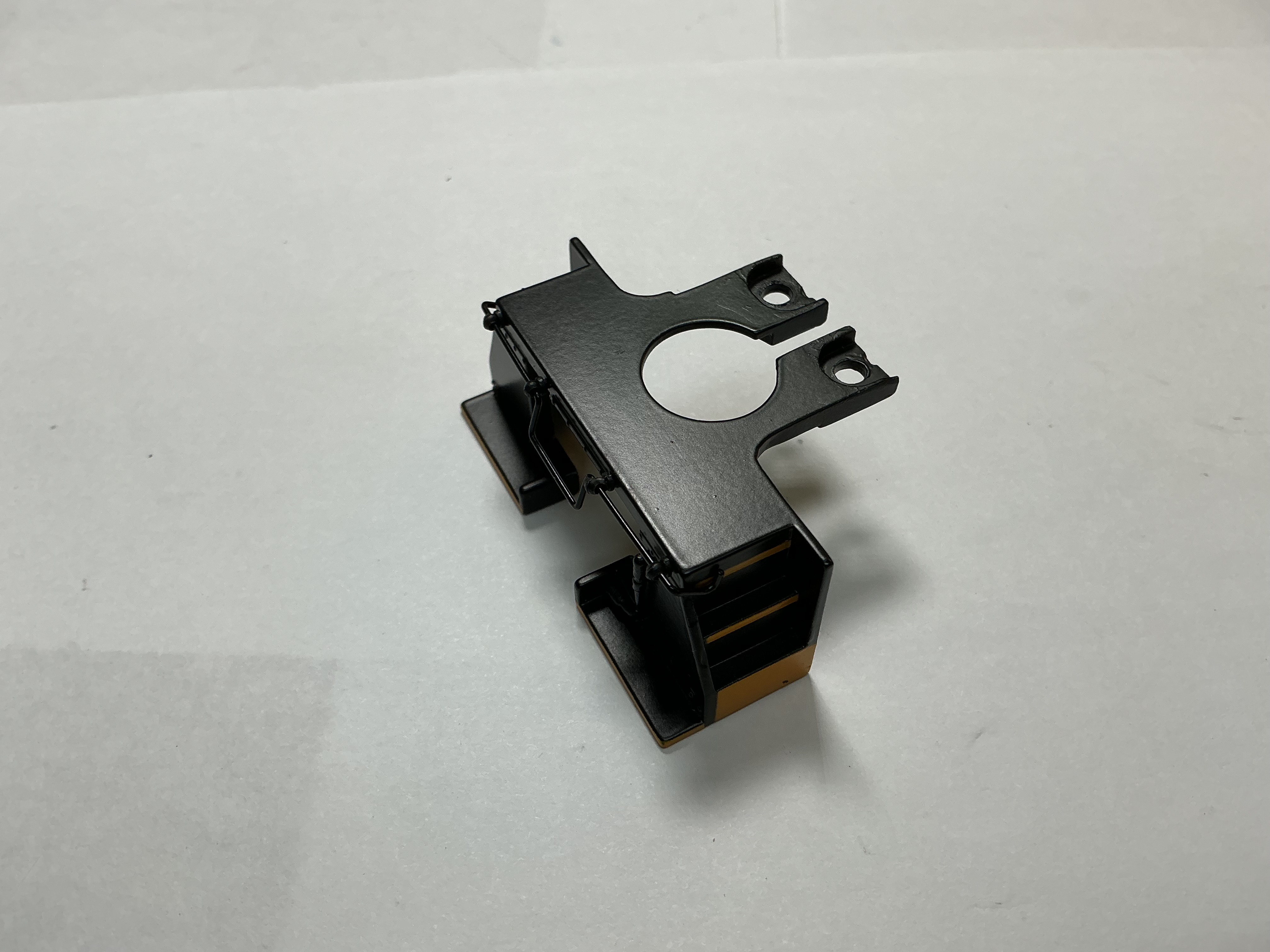 PILOT / 2 HOLE / BLACK W/YELLOW STEPS / W/COUPLER CUT LEVER / PREMIER ALCO S-2 SWITCHER