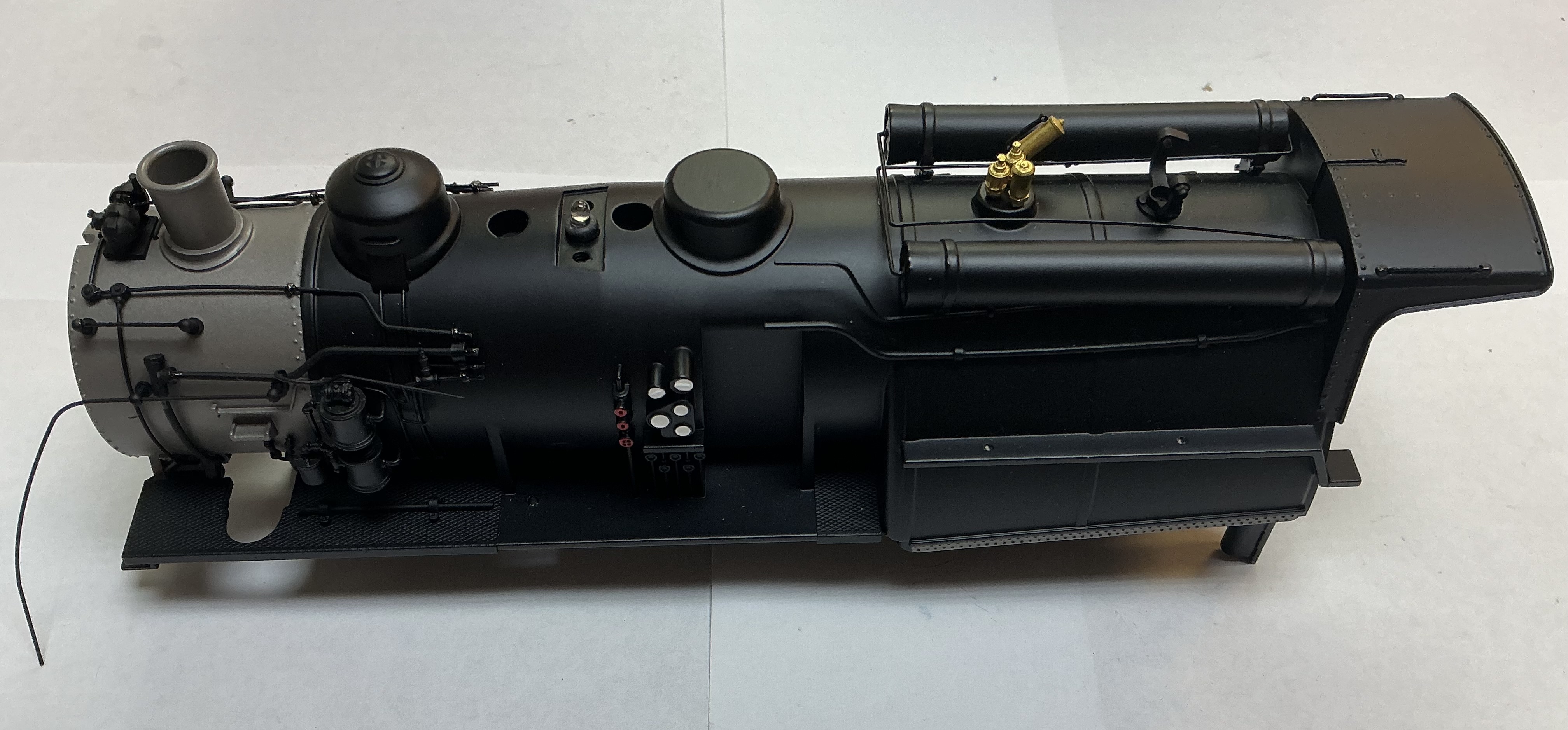 SHELL / BOILER / W/O CAB / W/CAB LED / BLACK W/GRAPHITE SMOKE BOX / PREMIER CAMELBACK 4-6-0