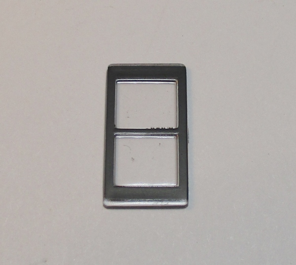 CAB WINDOW / 2-PANE / W/BLACK TRIM / PREMIER RUSSIAN DECAPOD 2-10-0