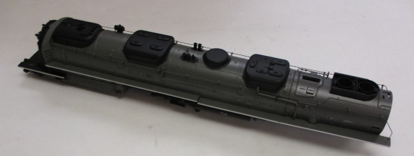 SHELL / BOILER / UP #3798 GREYHOUND / PS 3 / W/SMOKING WHISTLE / PREMIER CHALLENGER 4-6-6-4