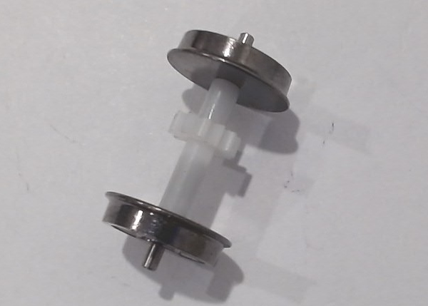 WHEEL & AXLE ASSEMBLY / W/HELICAL GEAR / HO SCALE GP-35