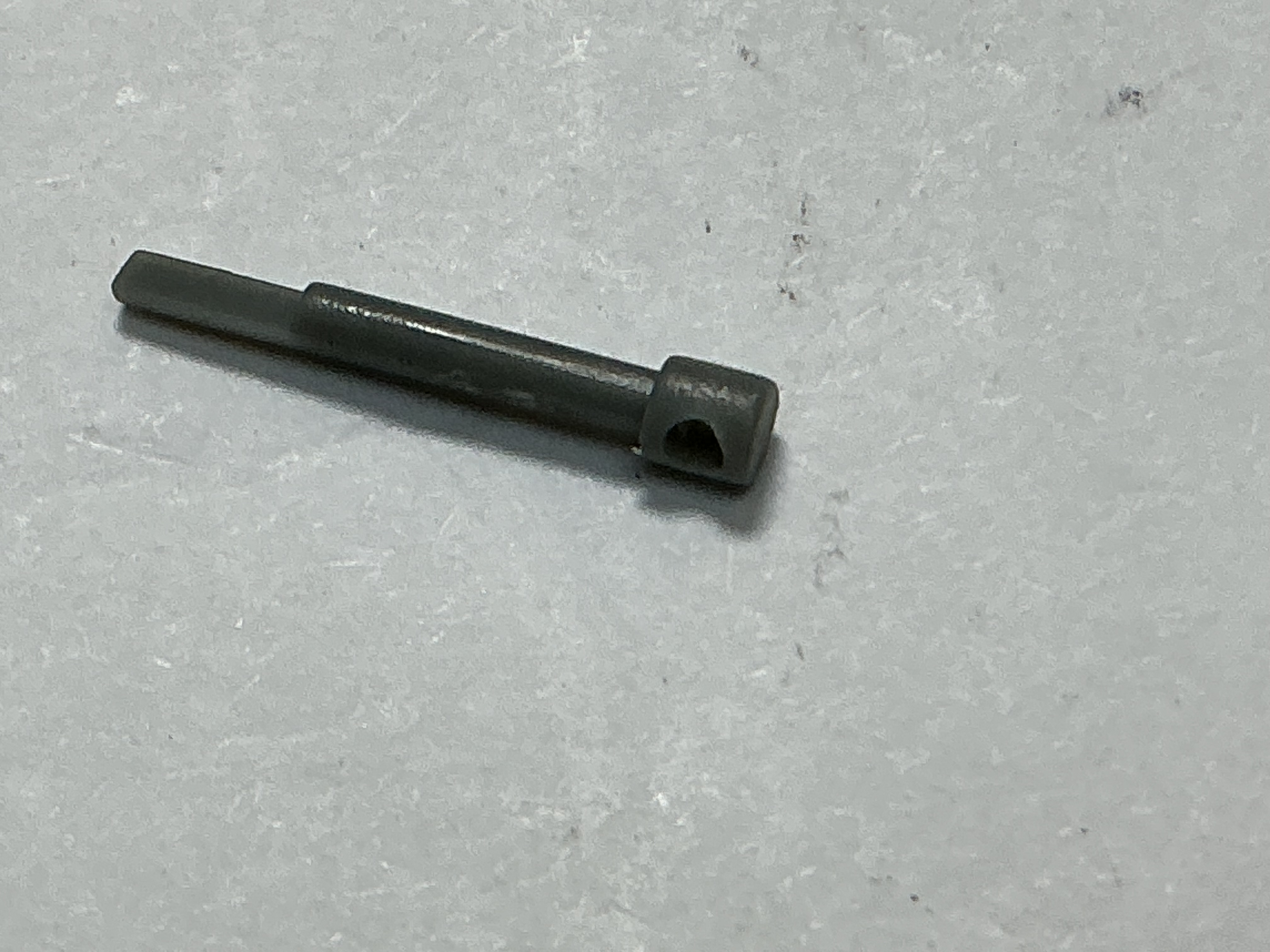 LANDING GEAR / GROUND WHEEL AXLE SUPPORT / LH / UNDECORATED / PREMIER 20ft PUP TRAILER