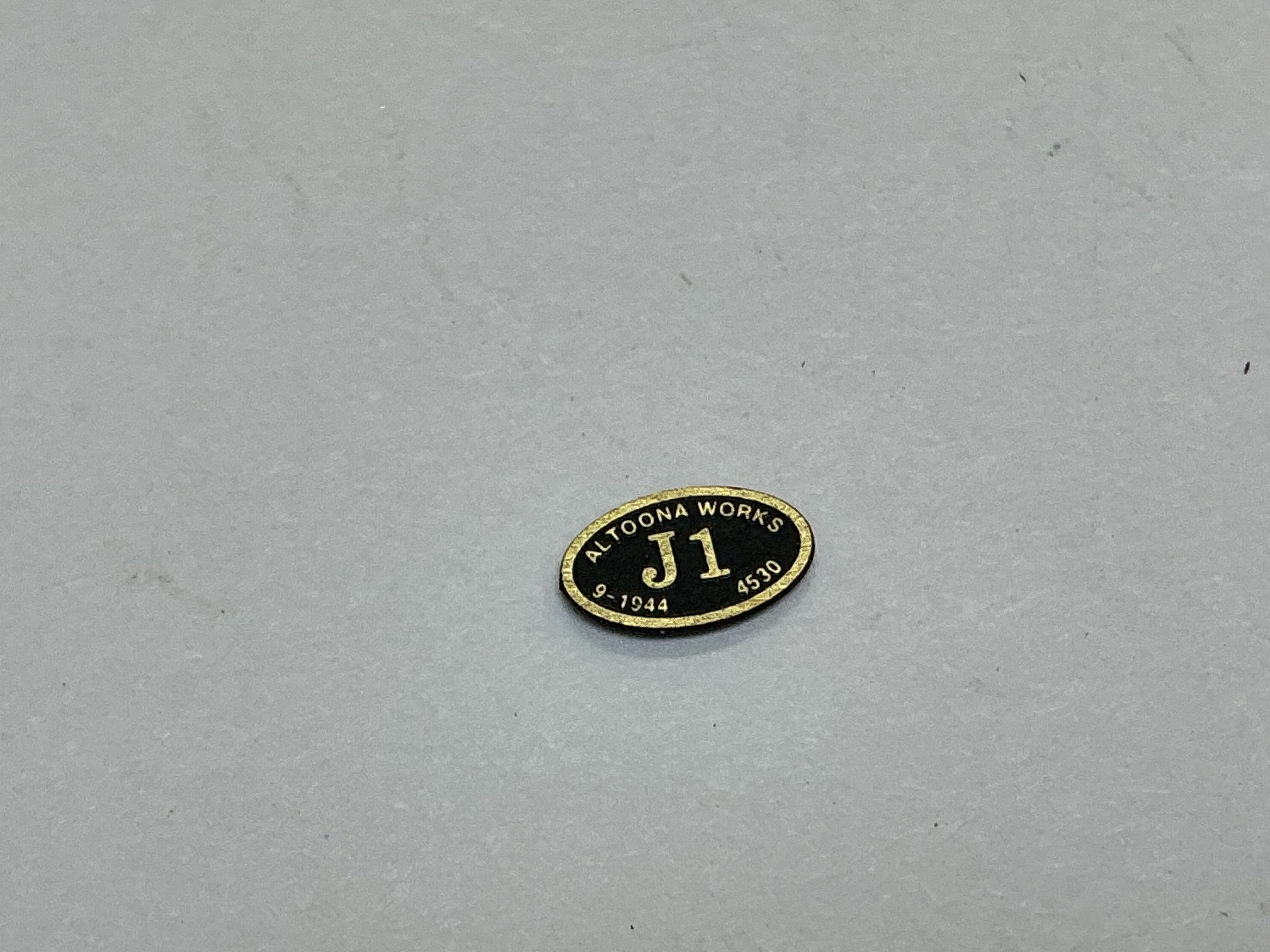 BUILDER PLATE / OVAL / JUNIATA SHOPS / PRR J-1 #6170 / PREMIER J-1 2-10-4