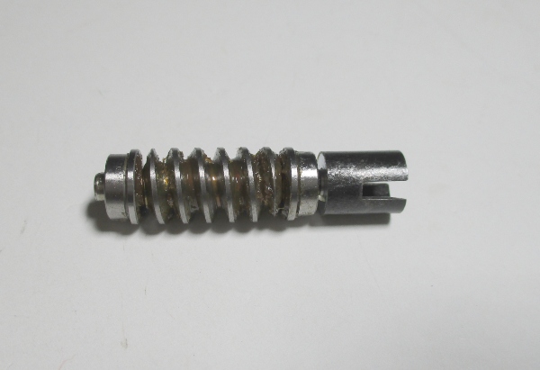 WORM GEAR / W/DOG BONE COUPLING / W/2 BEARINGS / 42.14mm LONG / PREMIER BR44 & SNCF 150X