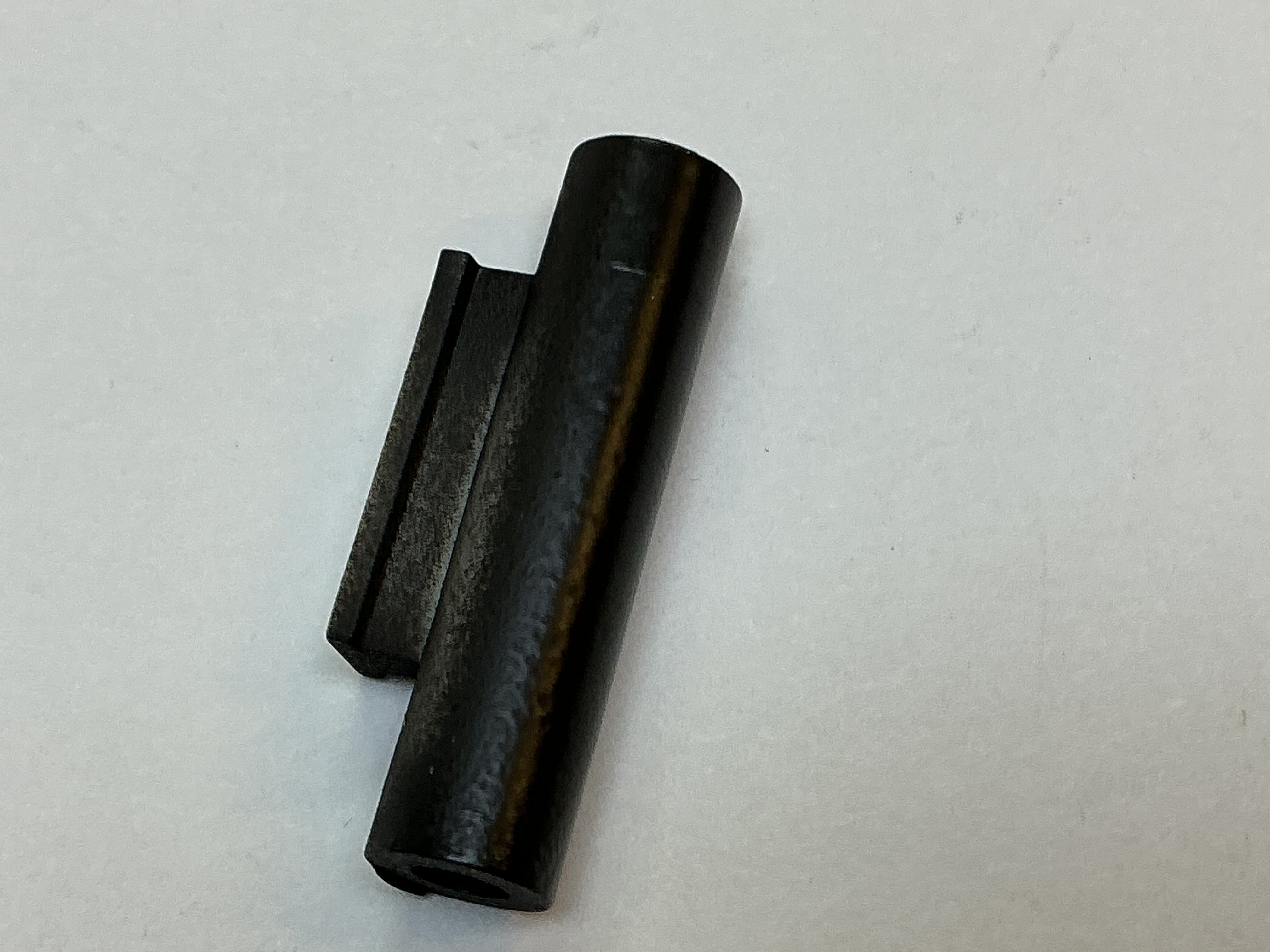 BODY POST / COLORS MAY VARY / 26.6mm L / LH OFFSET / PREMIER E-33