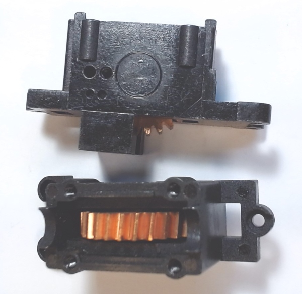 GEAR BOX / W/INTERMEDIATE GEAR / PREMIER LIGHT MIKADO 2-8-2 / PREMIER M-1b 4-8-2