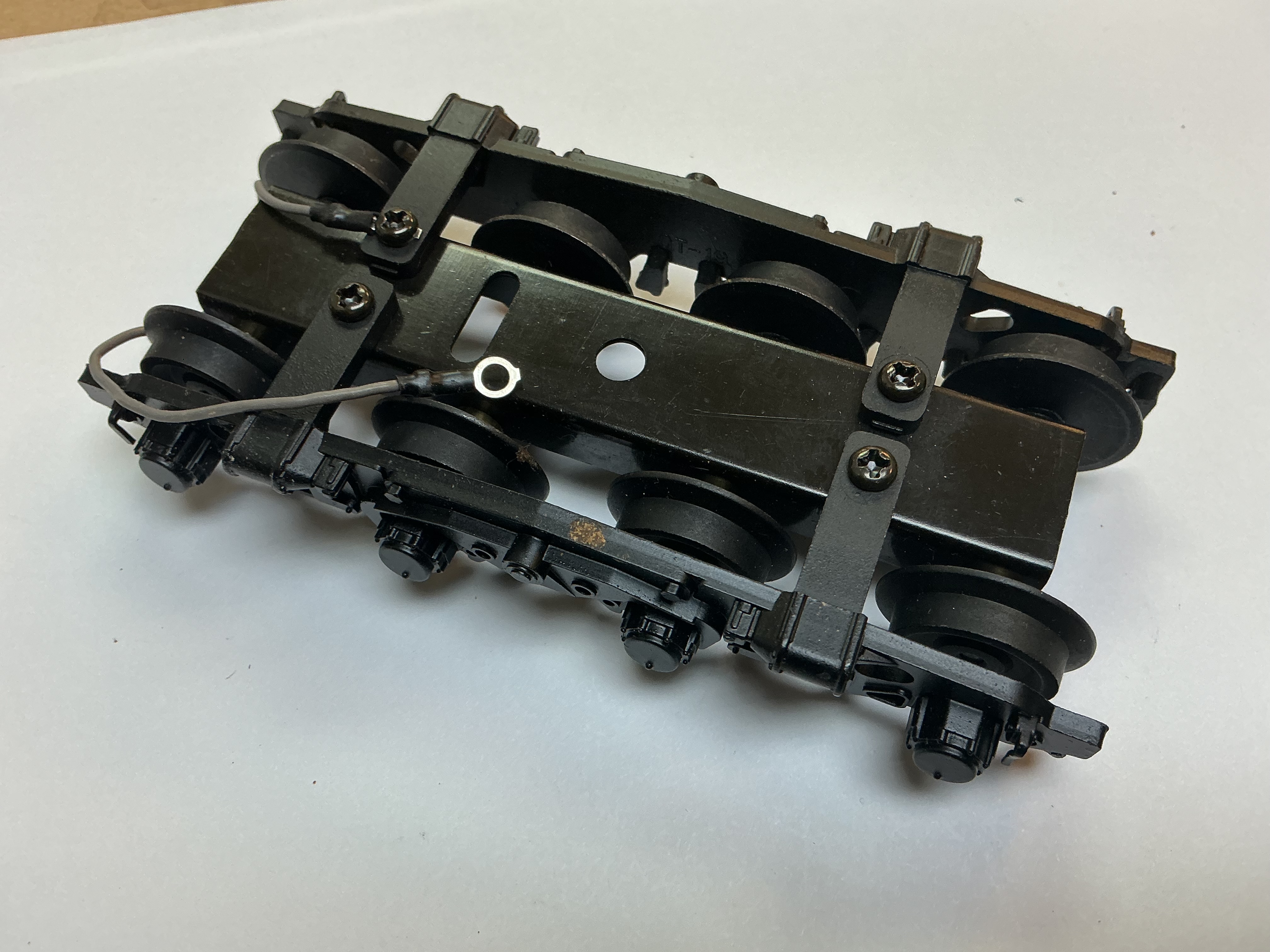 TENDER TRUCK / 8-WHEEL / FRONT / W/O CHAINS / BLACK / PREMIER J-1 2-10-4