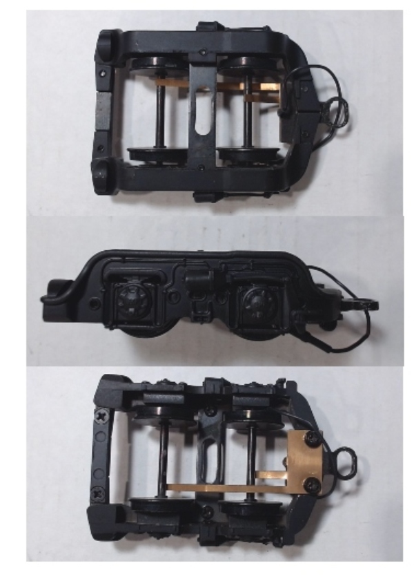 4-WHEEL TRAILING TRUCK / 2-RAIL / BLACK / PS 2 & 3 / PREMIER CHALLENGER 4-6-6-4