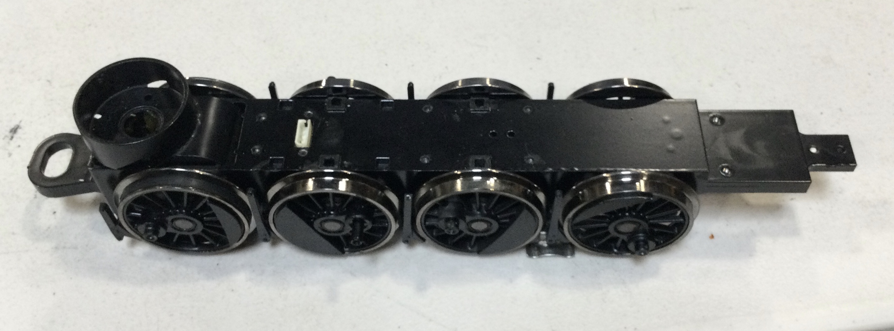 DRIVE BLOCK / 4-AXLE / FRONT ENGINE / RAILKING ONE GAUGE TRIPLEX