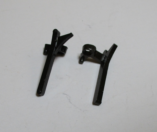 BRAKE SHOE / LH / MIDDLE DRIVER / DIE-CAST / PREMIER K-4s 4-6-2