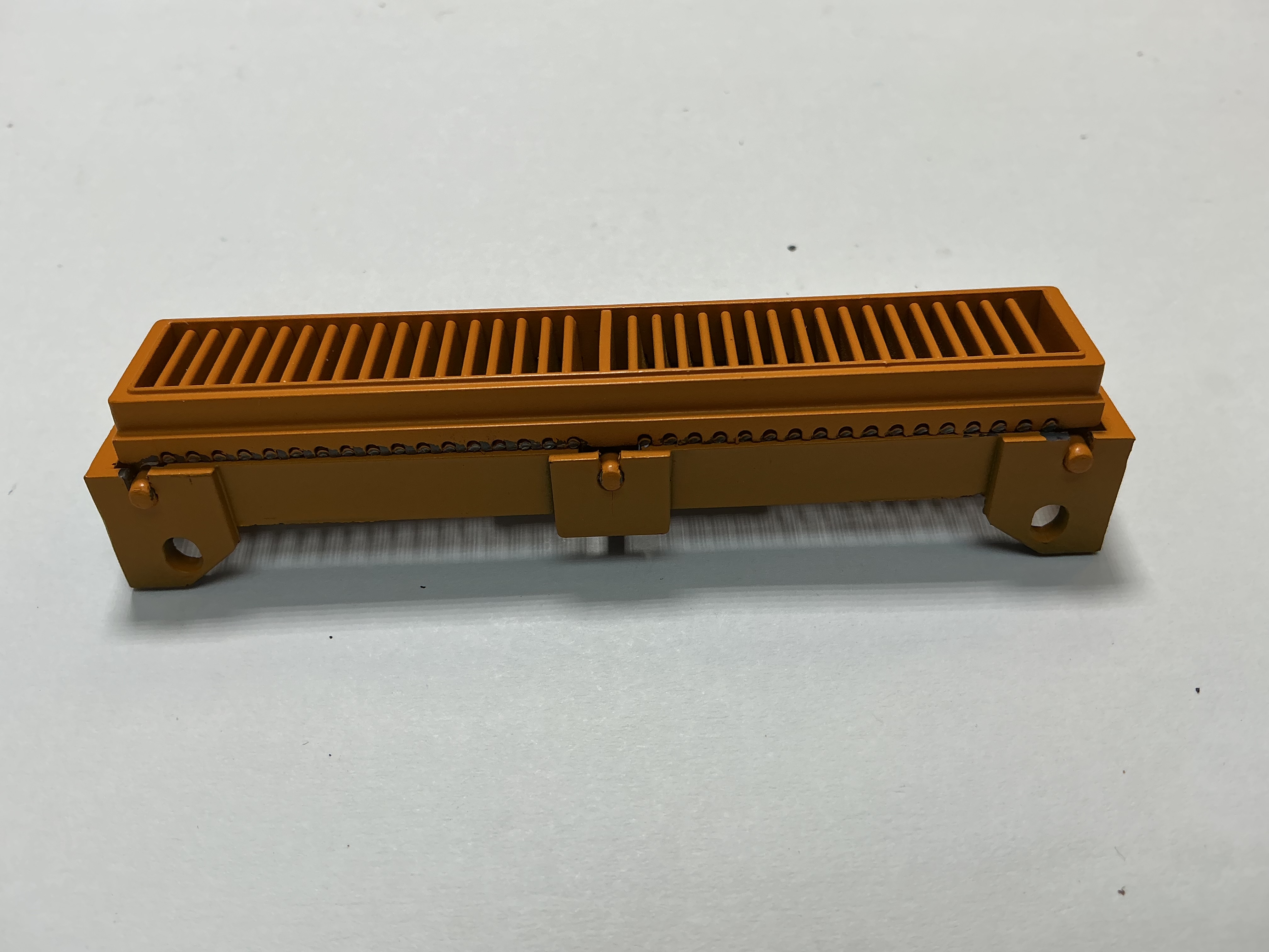 SIDE GRILLE / W/MOVABLE LOUVERS / ORANGE / PREMIER ALCO PA & PB