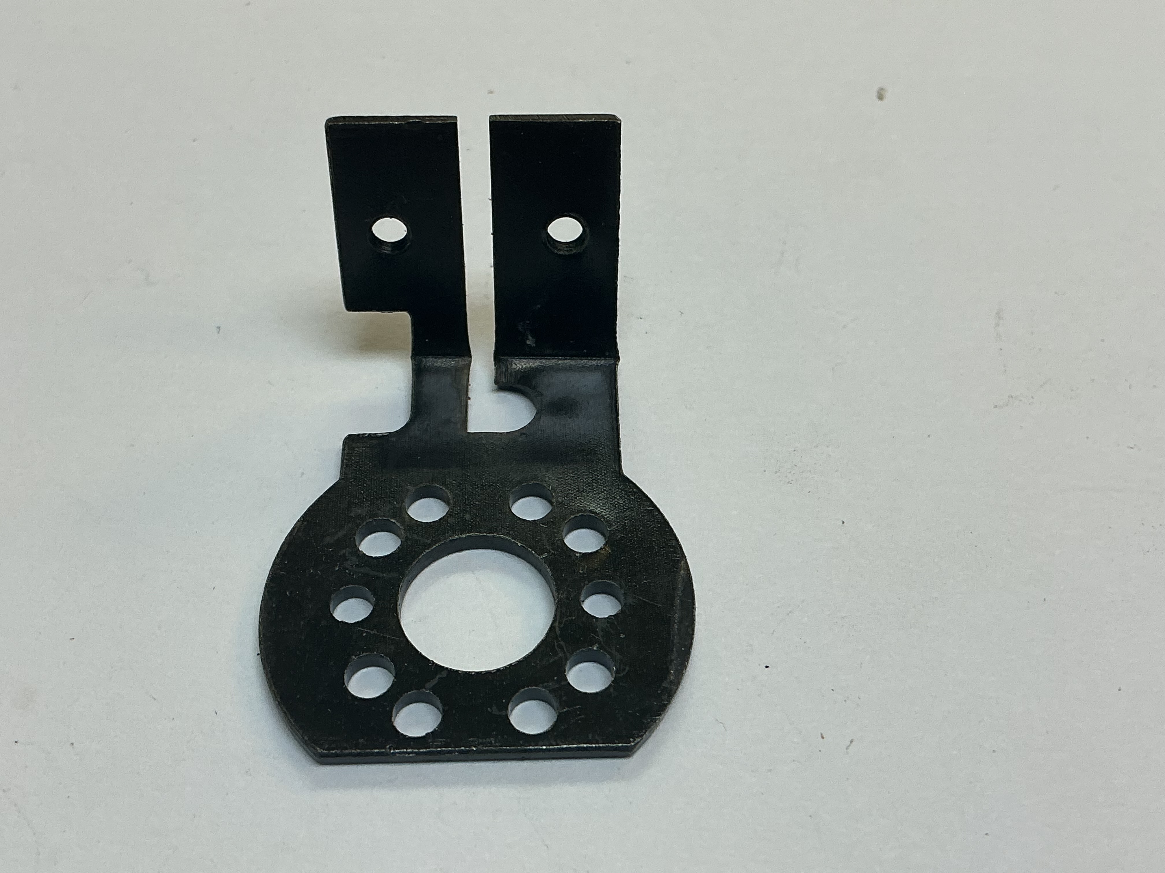 MOTOR MOUNT / STAMPED / PREMIER A-5 SWITCHER 0-4-0