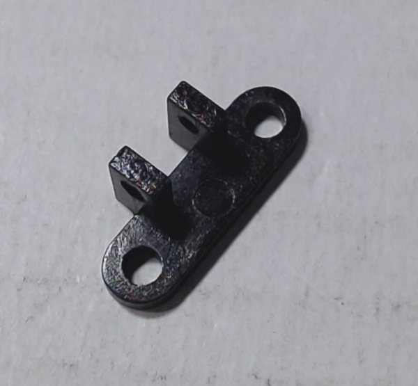 BRACKET / FRONT COUPLER / SCALE / SWIVEL / BLACK / W/O COUPLER / PREMIER DREYFUSS HUDSON 4-6-4