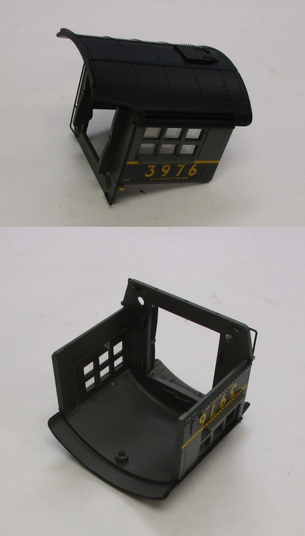 CAB / UP #3976 GREYHOUND / GRAY CAB INTERIOR / W/WINDOWS / PREMIER CHALLENGER 4-6-6-4 