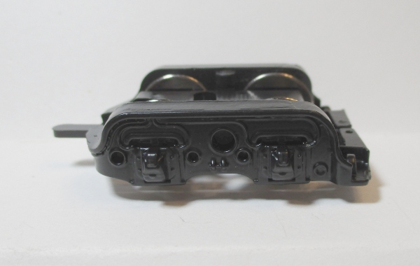 4-WHEEL TRAILING TRUCK / BLACK / HO SCALE YELLOWSTOME 4-8-8-2
