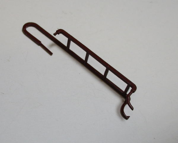 LADDER / TENDER / REAR / 4-RUNG / PS 2 & 3 / TUSCAN RED / PREMIER K-4s 4-6-2