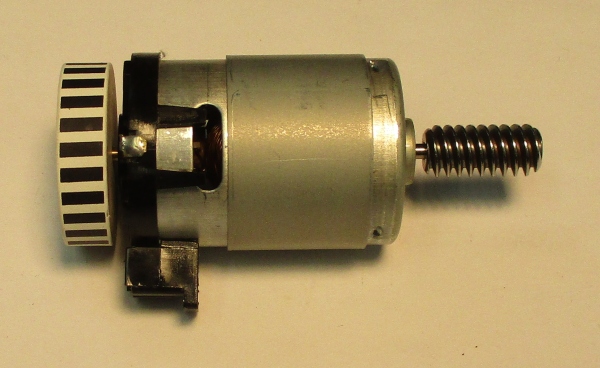 DC MOTOR / RS385PH / MD115-M29 / F/W 30mm D x 7mm THICK / WORM LENGTH 21.38mm / STRIPED / PS 2 BKT