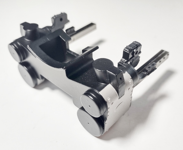 STEAM CHEST / W/SATIN CROSSHEAD GUIDES / GRAY & BLACK / PREMIER ROYAL HUDSON 4-6-4