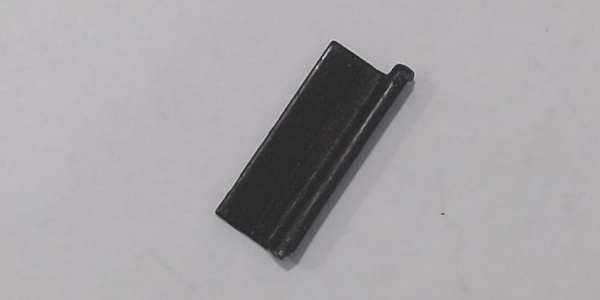 RETAINER / CAB WINDOW / RH / BLACK / PREMIER P-47 PACIFIC 4-6-2