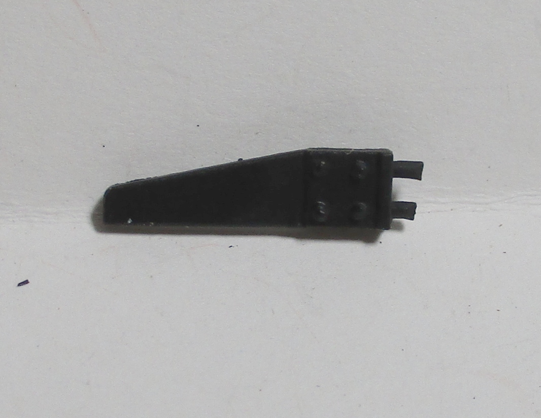 PILOT POST / POINTS DOWNWARD FROM REAR BEAM / BLACK / (2 PER BEAM) / PREMIER BR44 & SNCF 150X