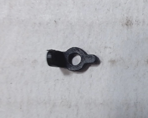 BRACKET / CHAIN MOUNT / TENDER  TRUCKS / UNDERFRAME / BLACK / PREMIER STEAM LOCOMOTIVES