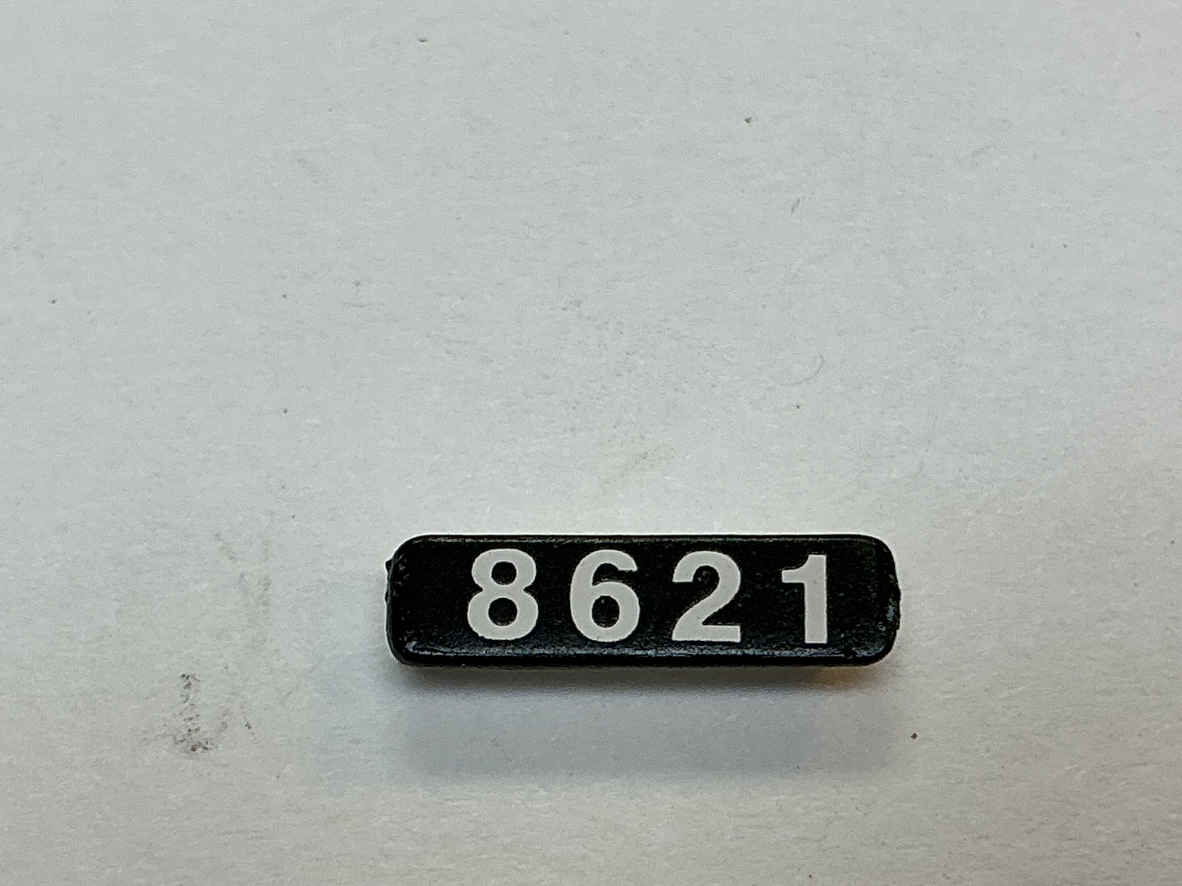 NUMBER BOARD / FRONT & REAR / LH OR RH / #8621 / PREMIER DASH-9