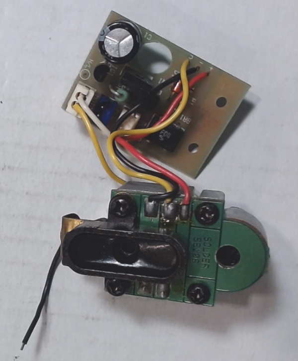 SMOKE UNIT / PS 1 / REUSE STAMPED BRACKET / 25mm W x 36mm L / FUNNEL 9.7mm H / RAILKING BIG BOY