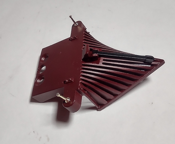 PILOT / COWCATCHER / BROWN / GOLD STANCHIONS / NO POLE / PREMIER AMERICAN 4-4-0